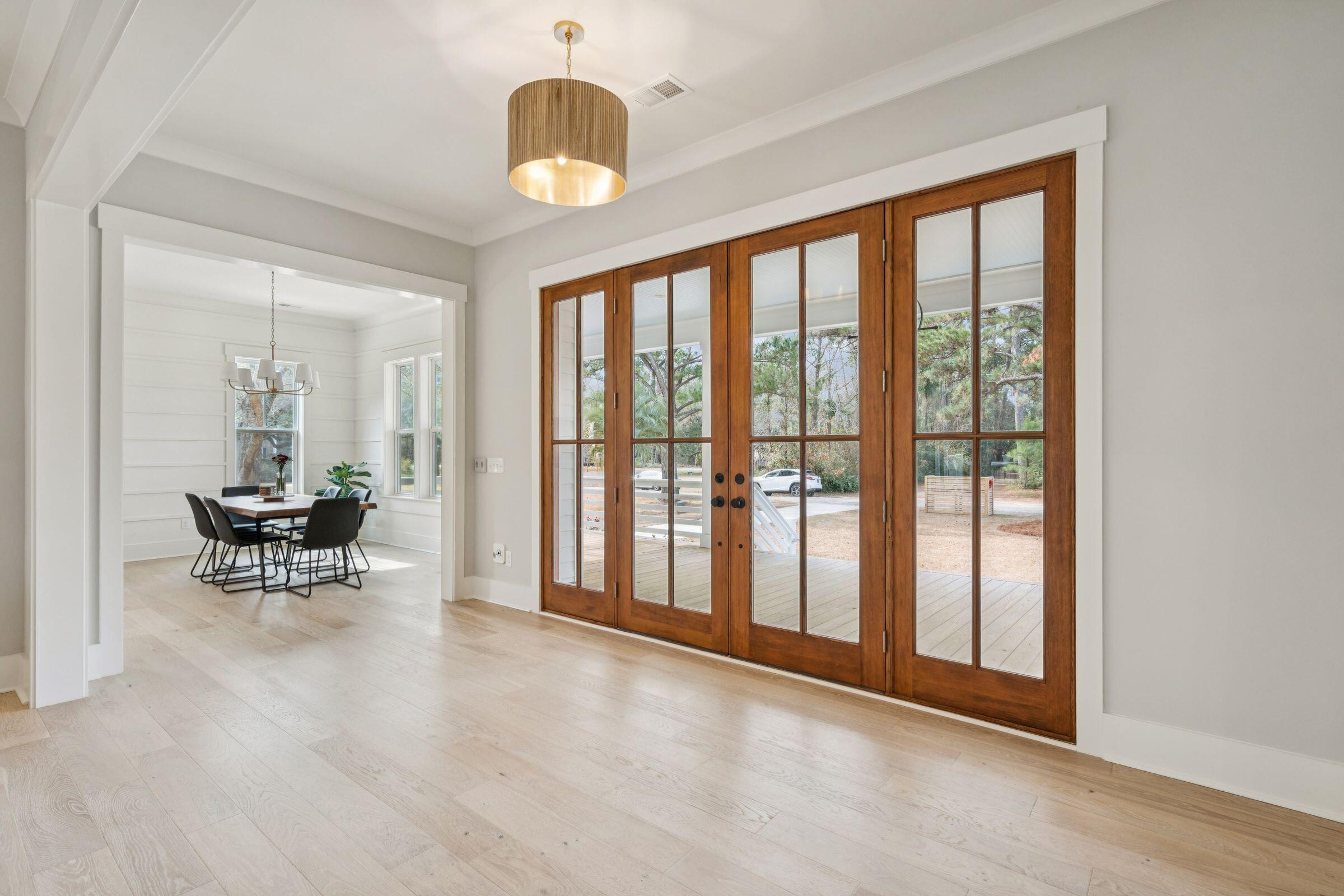 964 Pine Hollow Road