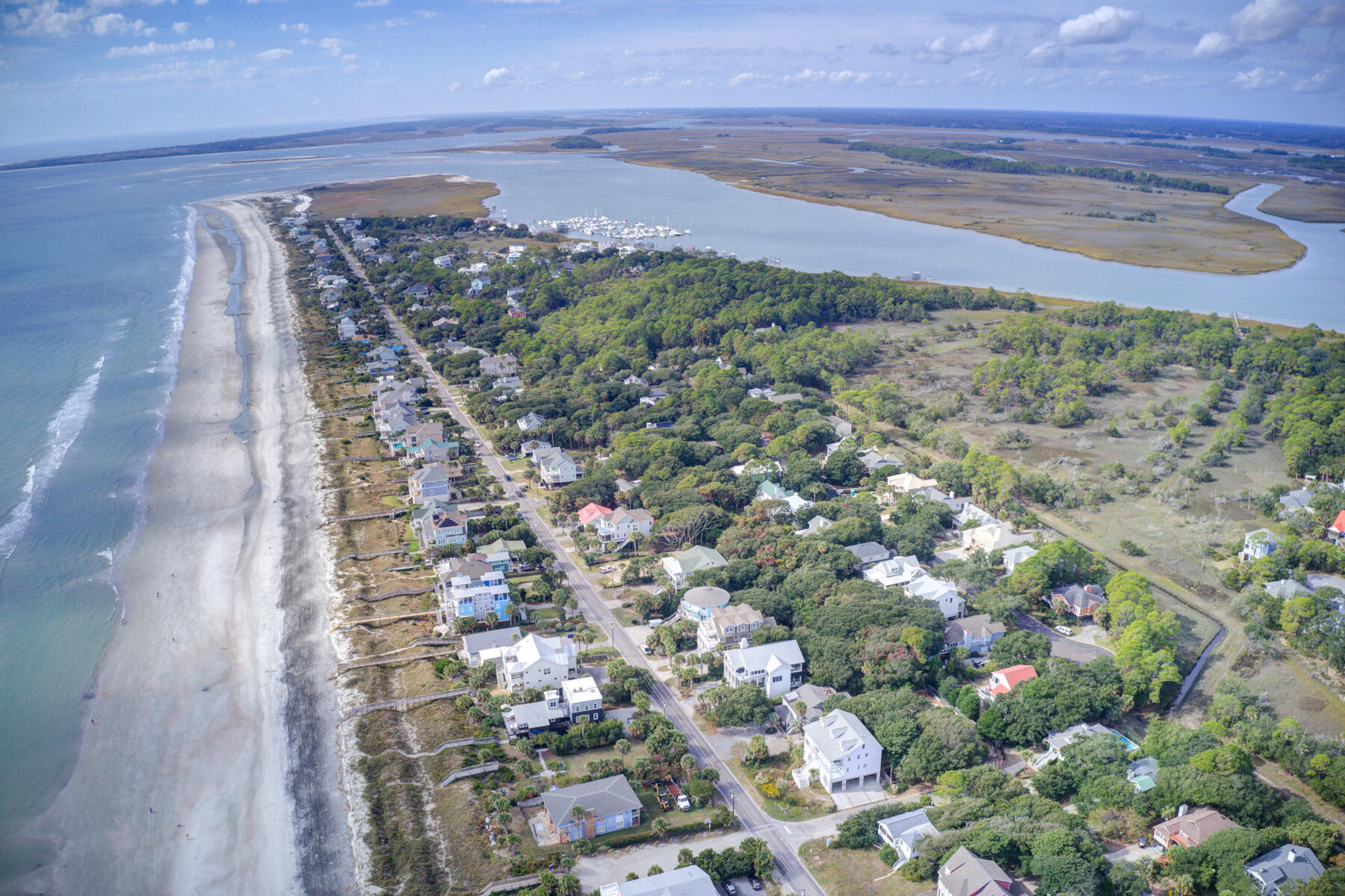 615 W Beach Court
