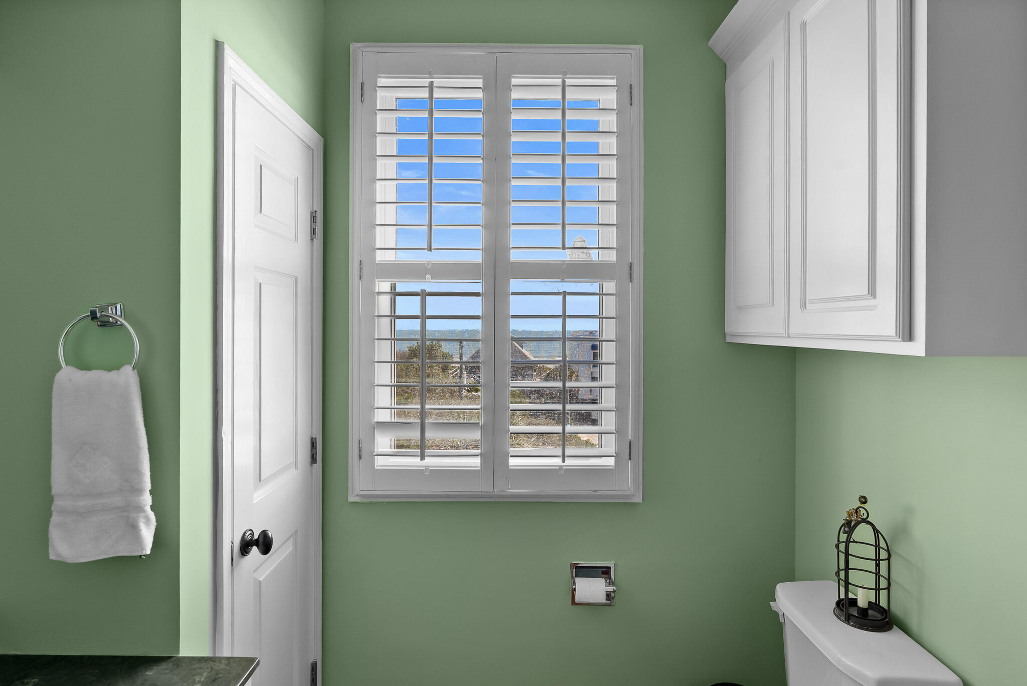 1024 W Ashley Avenue