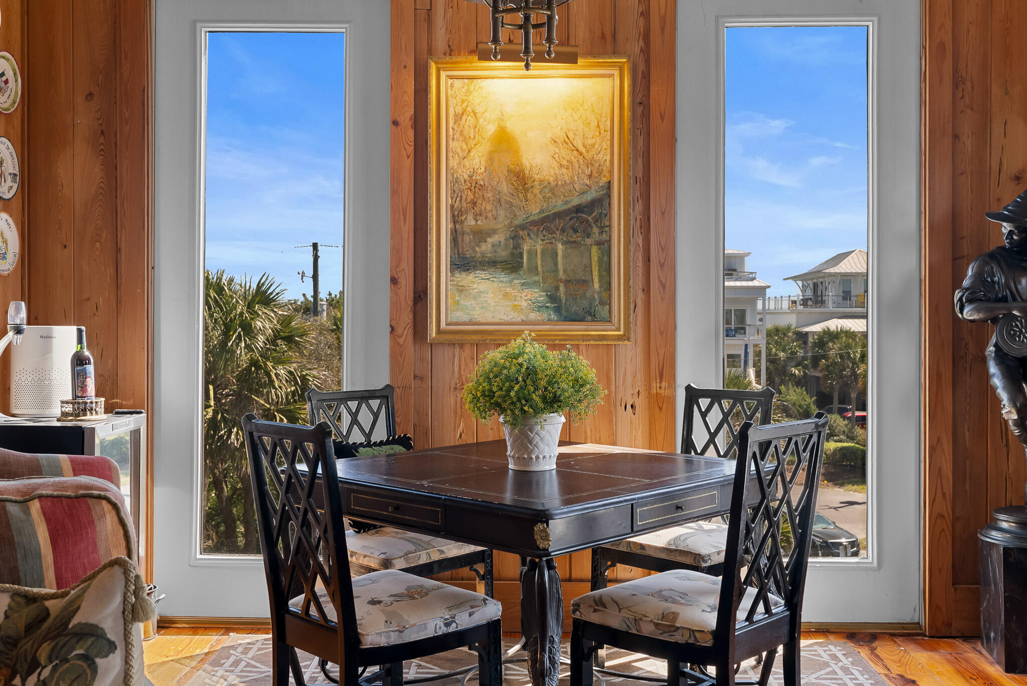 1024 W Ashley Avenue