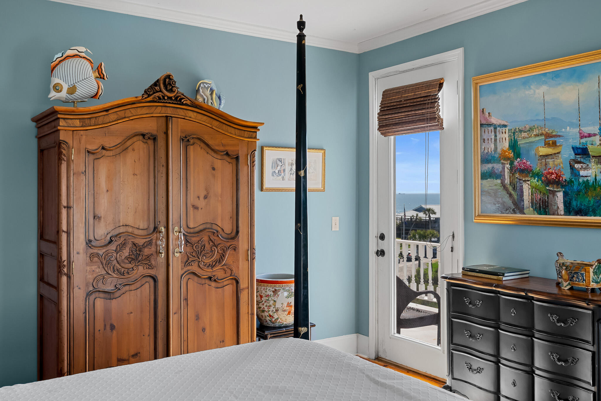 1024 W Ashley Avenue