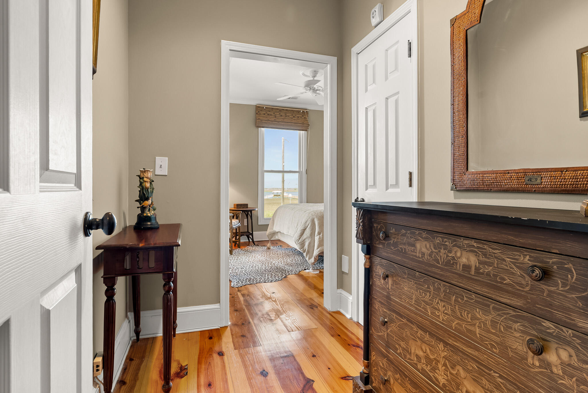 1024 W Ashley Avenue