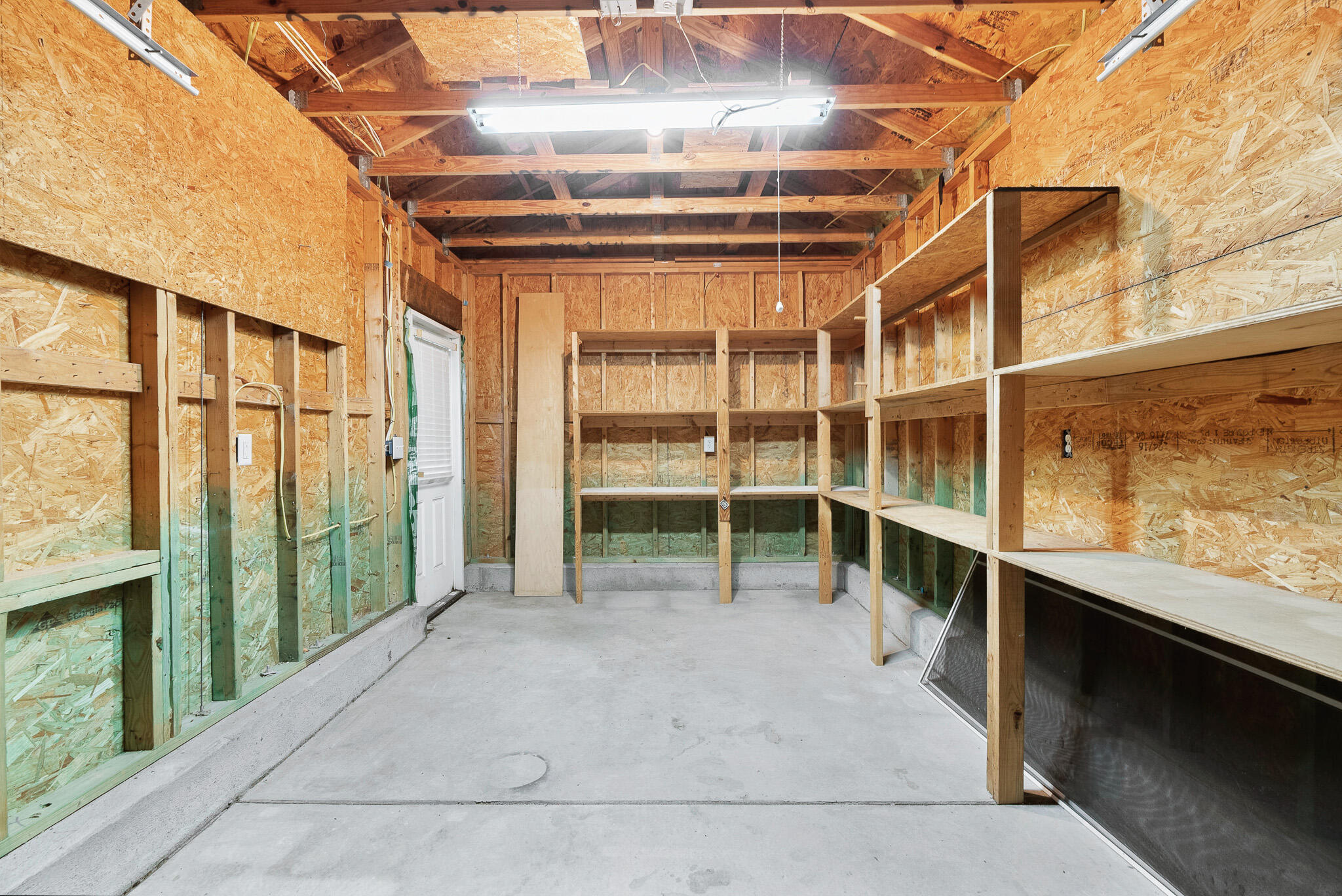 1172 Landau Lane