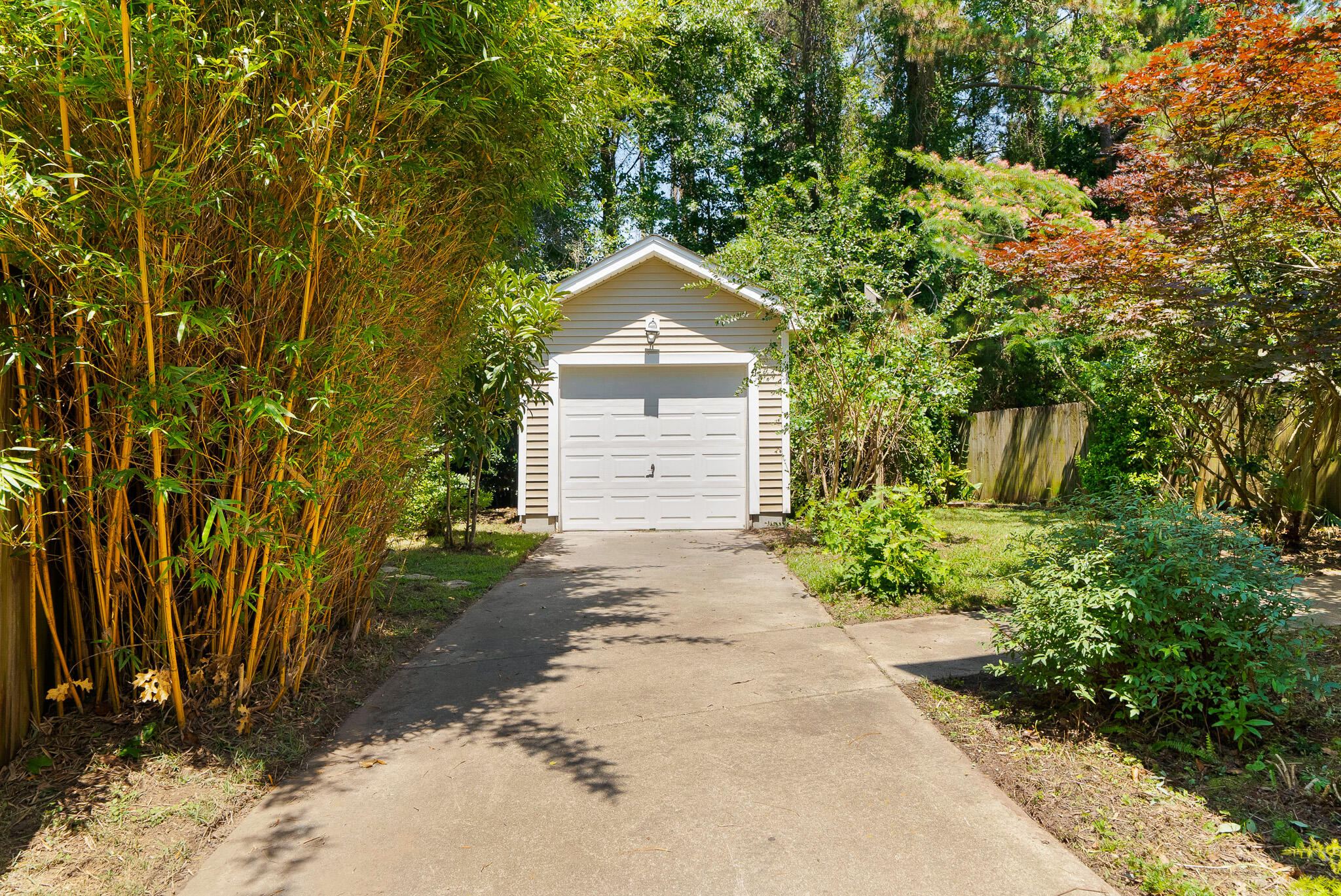 1172 Landau Lane