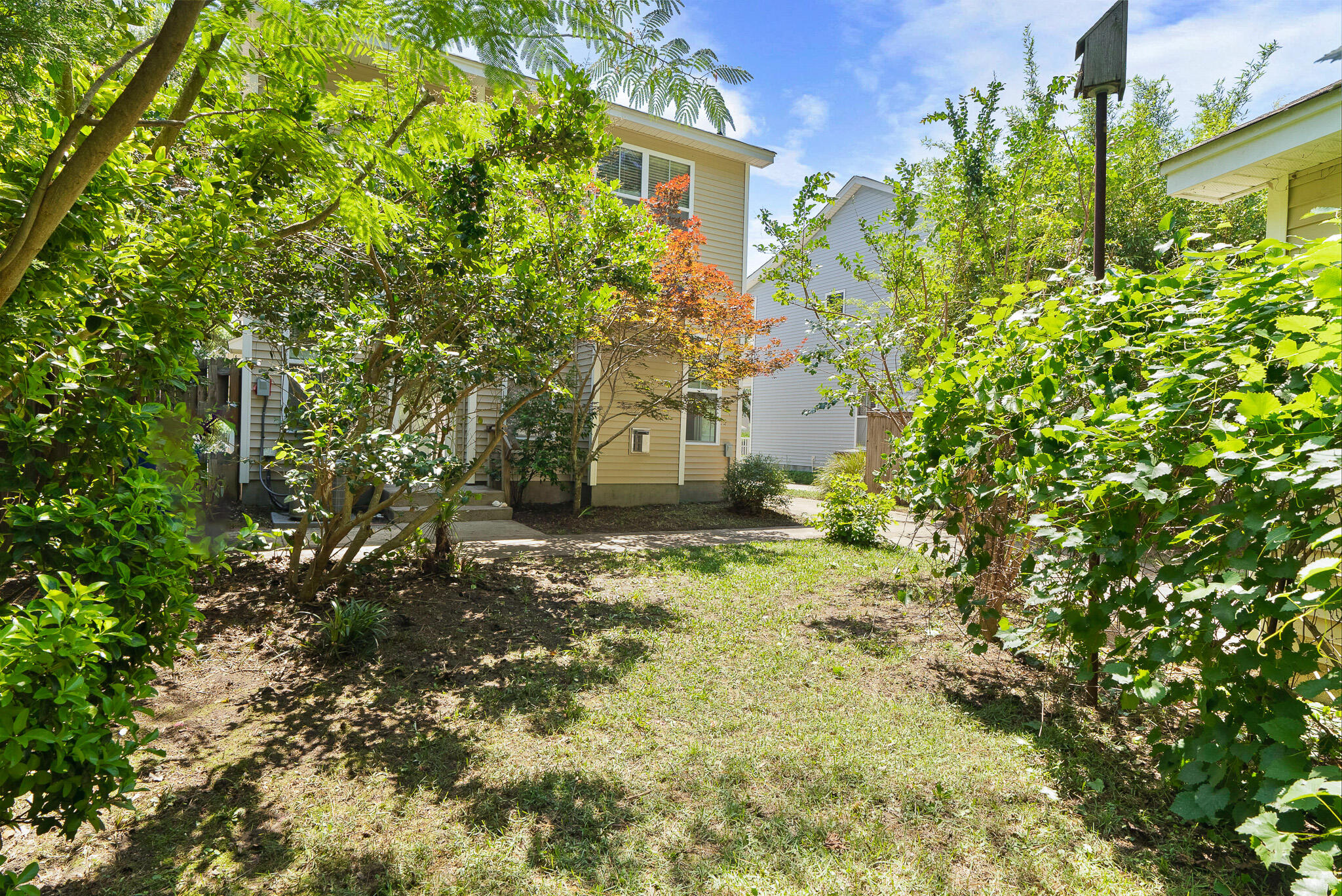 1172 Landau Lane