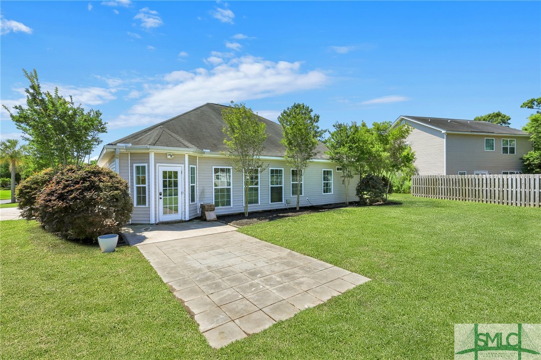 425 Stonebridge Circle