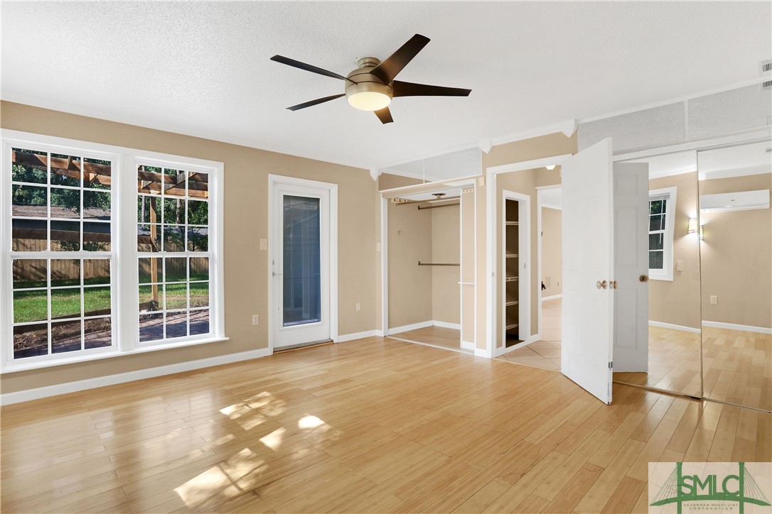 519 Woodley Road