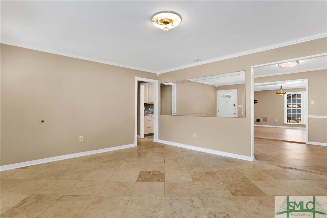 519 Woodley Road