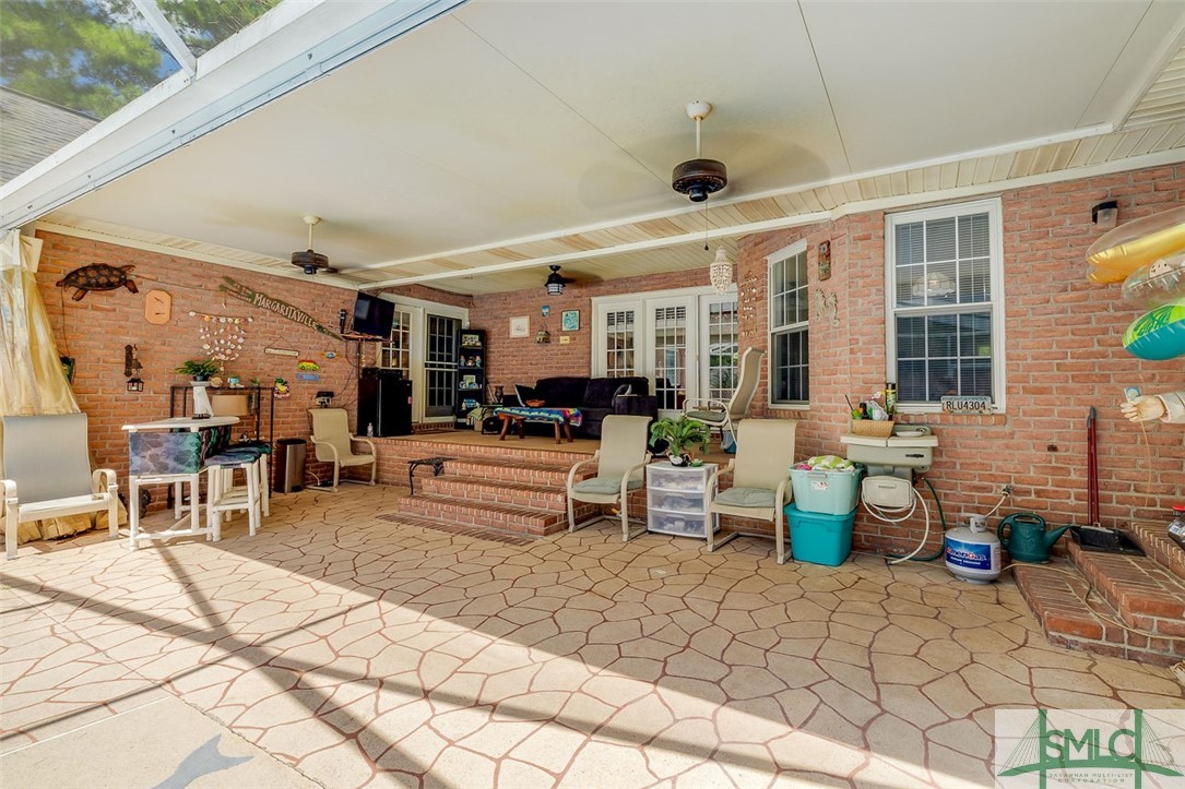 200 Magnolia Place
