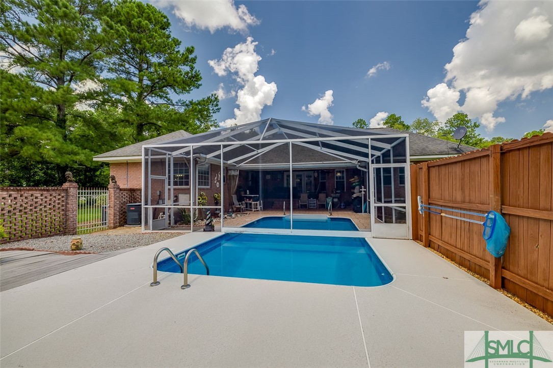 200 Magnolia Place