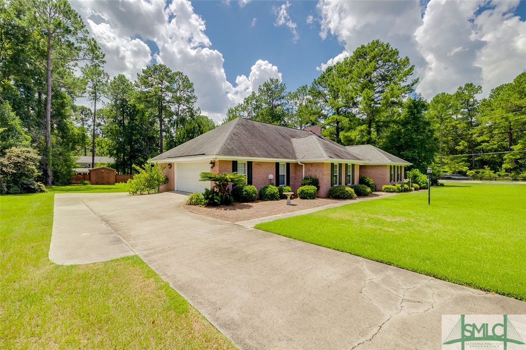 200 Magnolia Place
