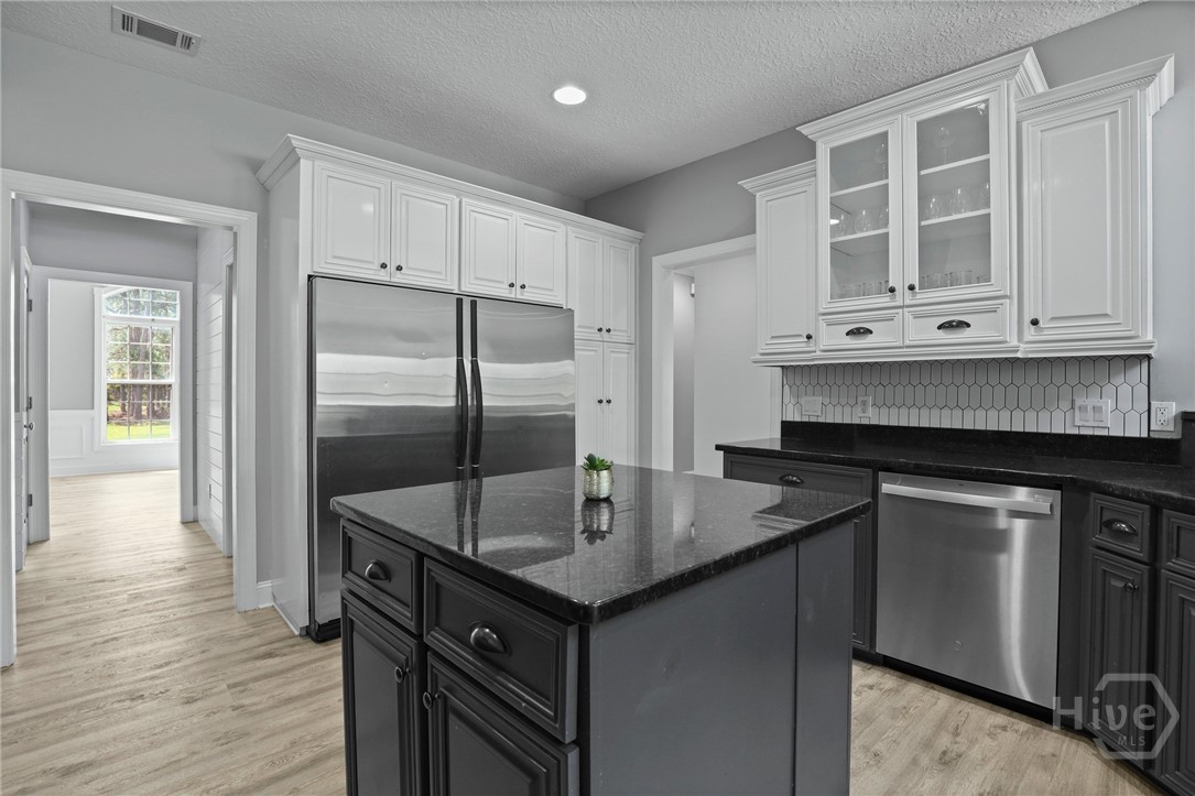 113 Demeries Lake Lane