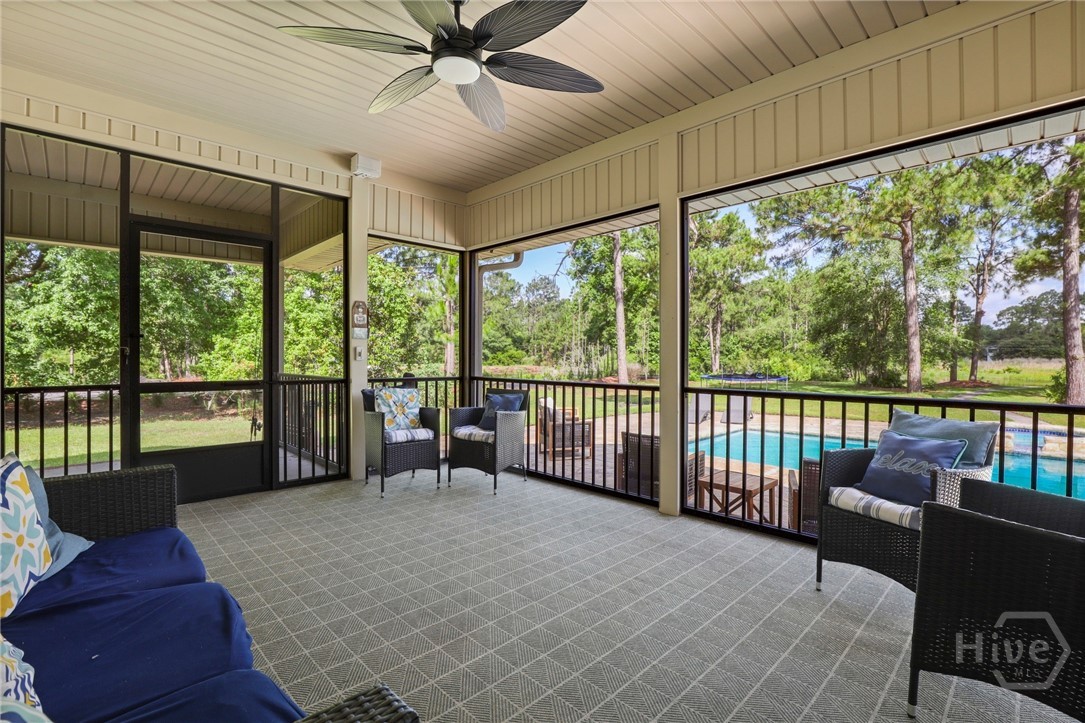 113 Demeries Lake Lane