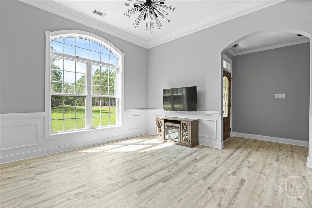 113 Demeries Lake Lane