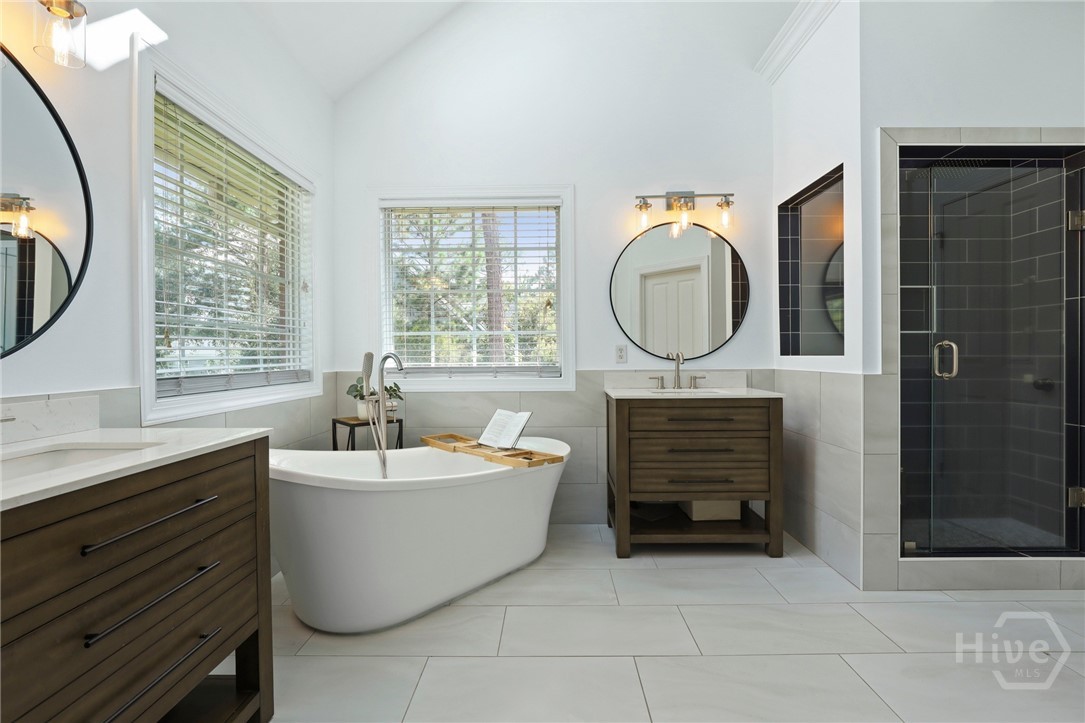 113 Demeries Lake Lane