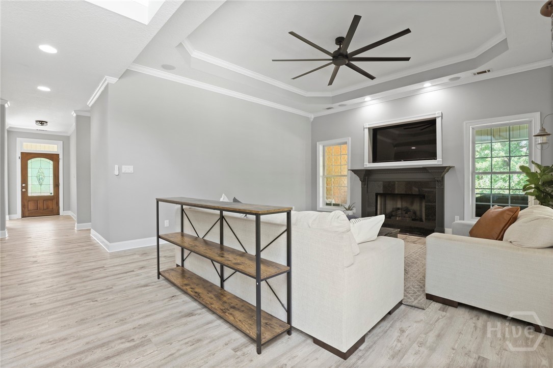 113 Demeries Lake Lane