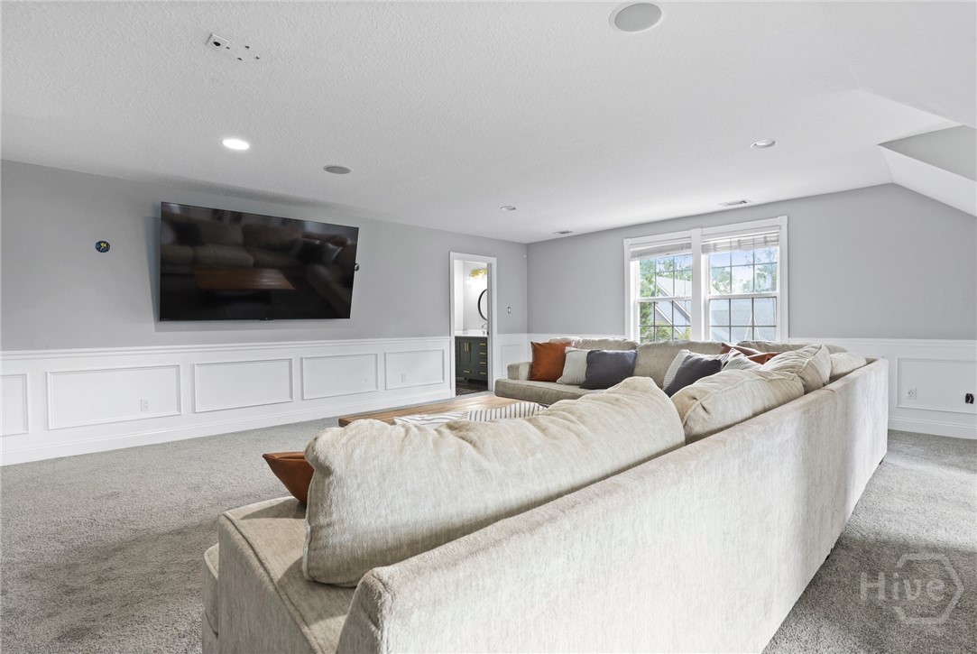 113 Demeries Lake Lane