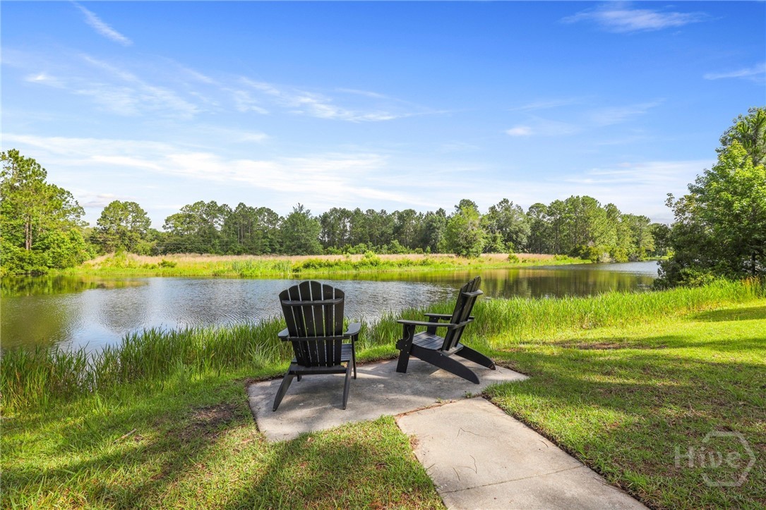 113 Demeries Lake Lane