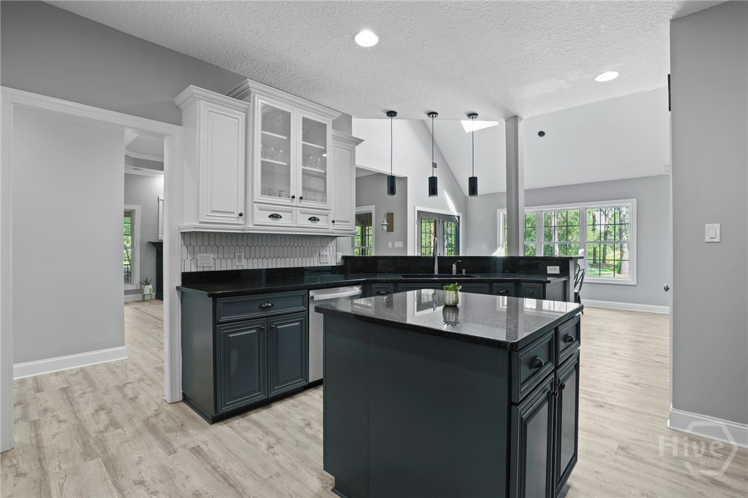 113 Demeries Lake Lane