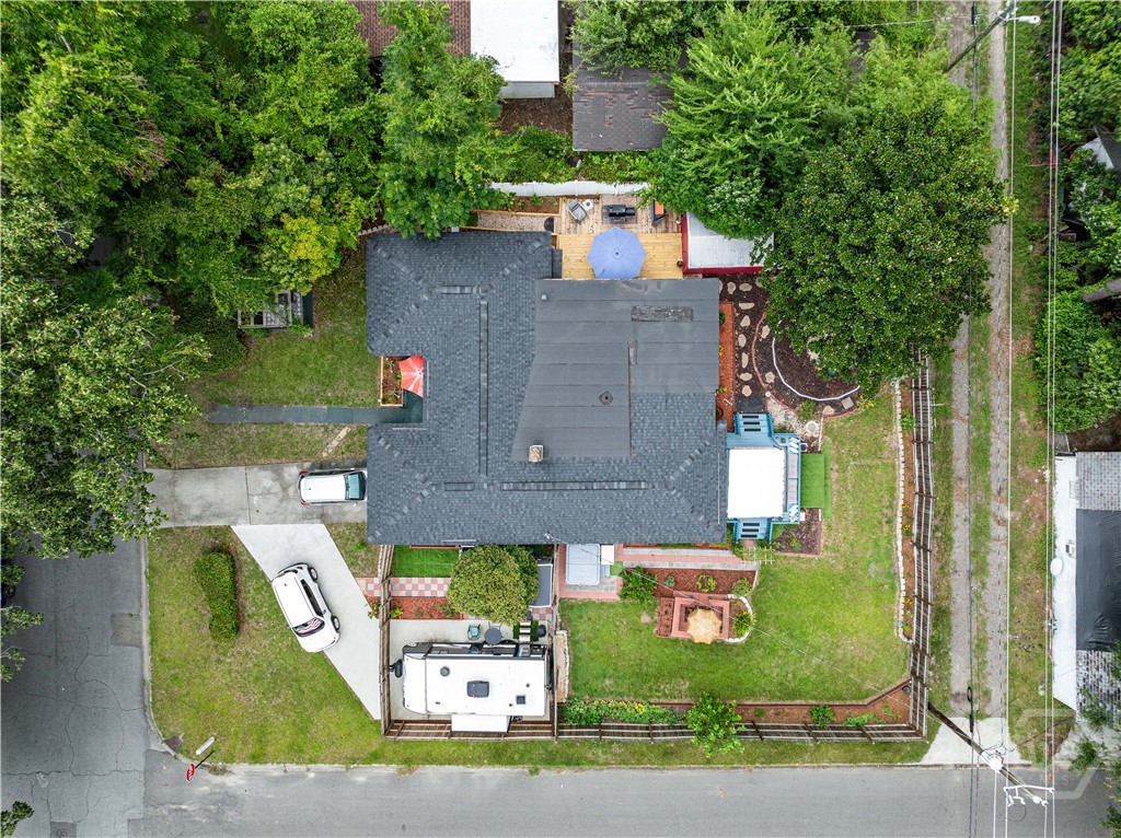 2234 E 40th Street
