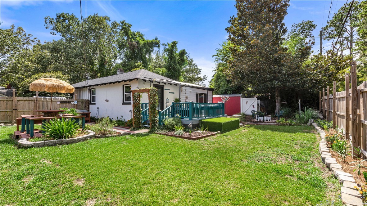 2234 E 40th Street