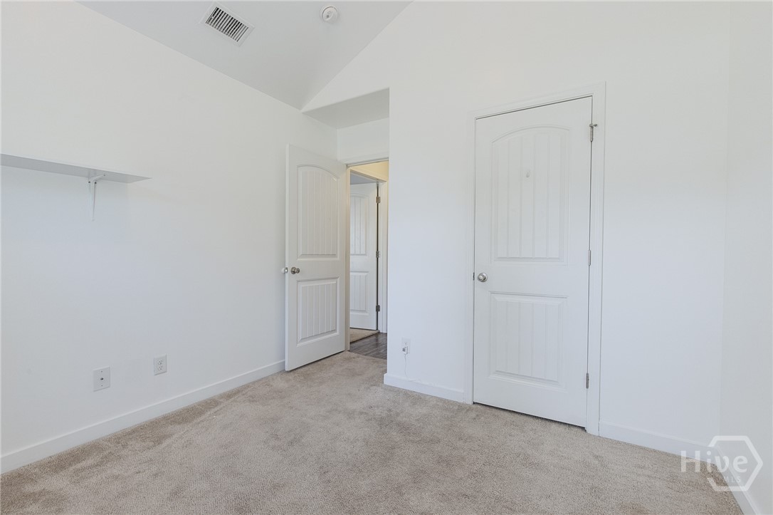 109 Knotty Pine Circle