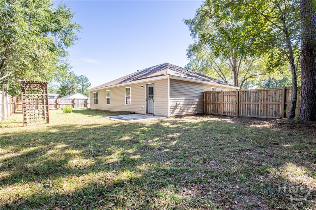 109 Knotty Pine Circle
