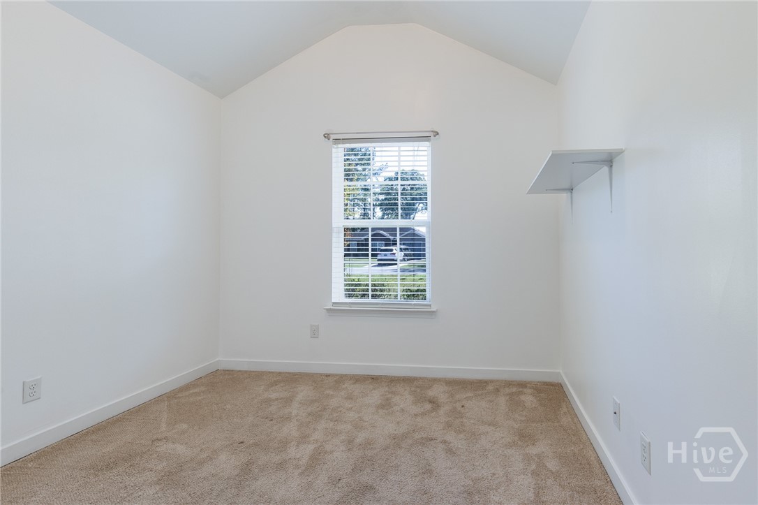 109 Knotty Pine Circle
