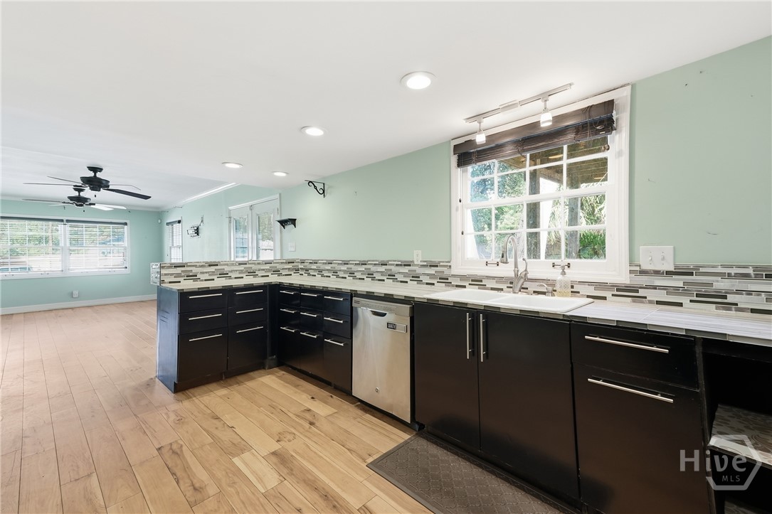 312 Sandy Springs Road