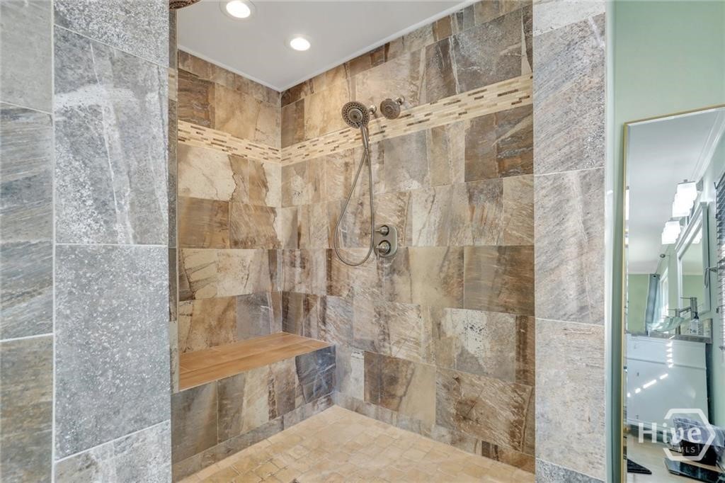 312 Sandy Springs Road