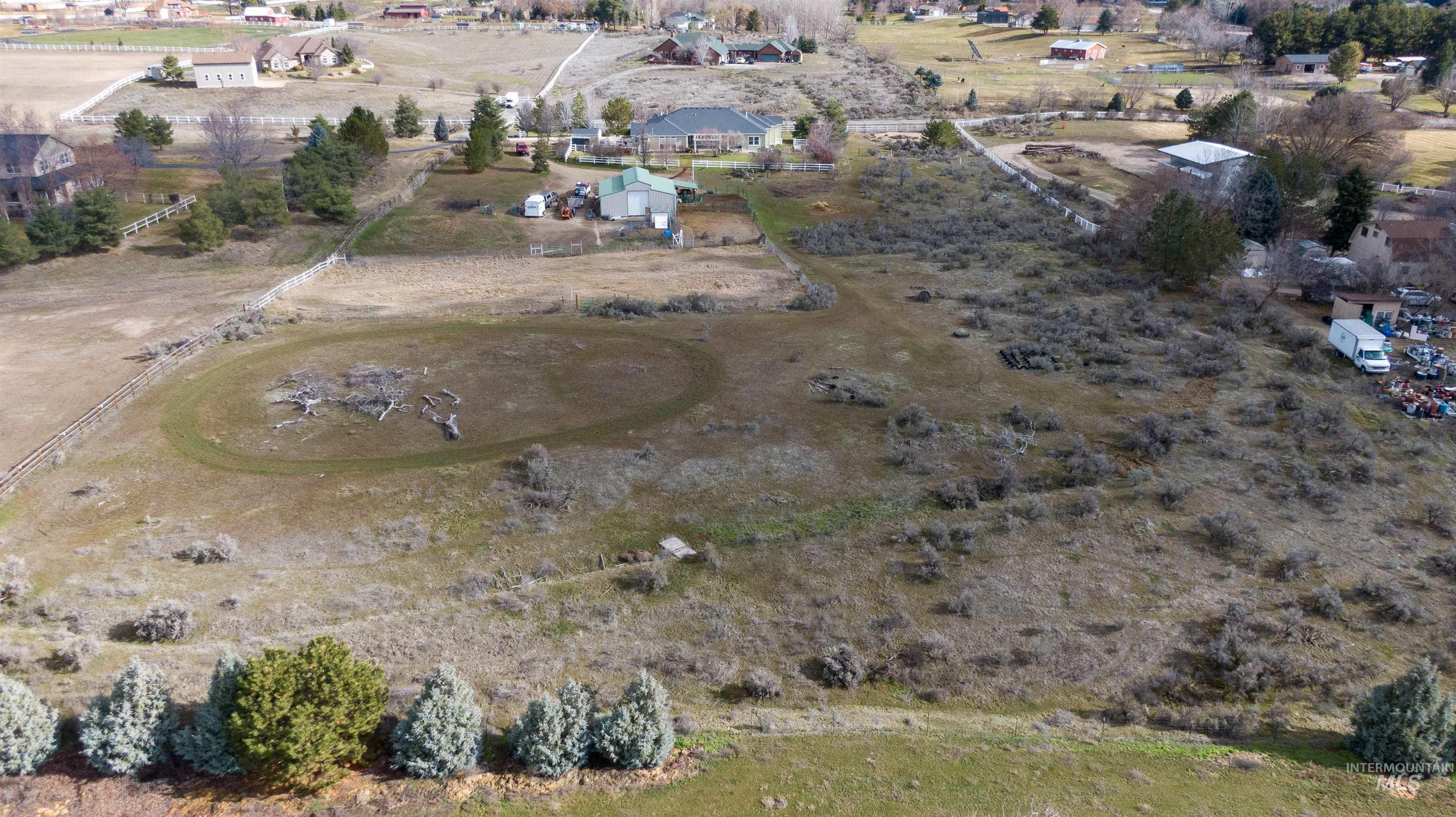 3939 N Falcon Ridge Ln