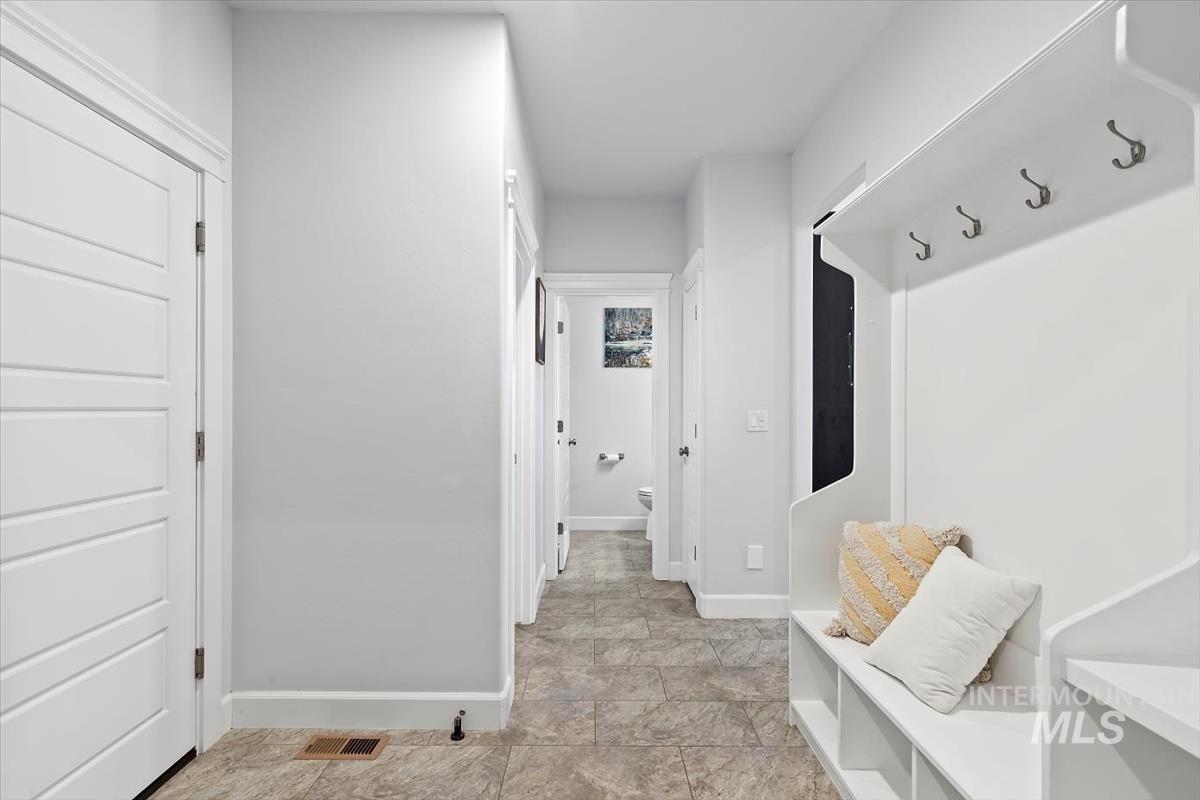 1773 W Piazza Dr.