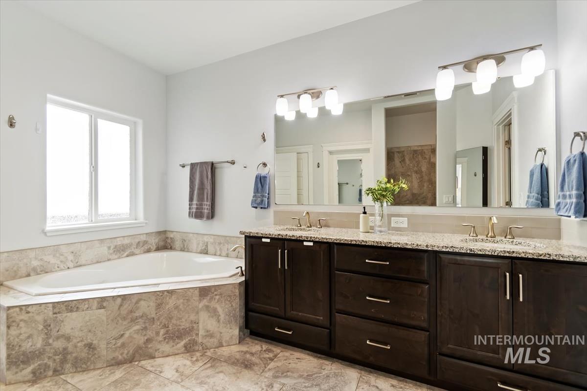 1773 W Piazza Dr.