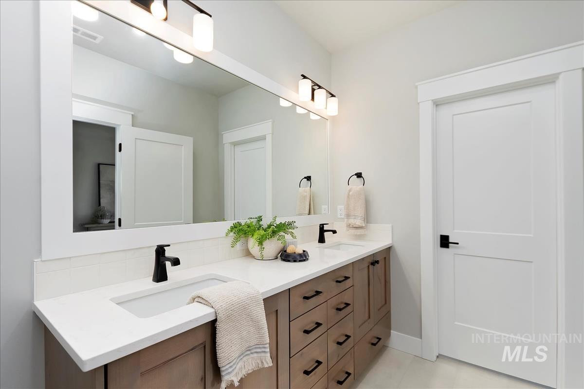 4705 N Pale Creek Ave