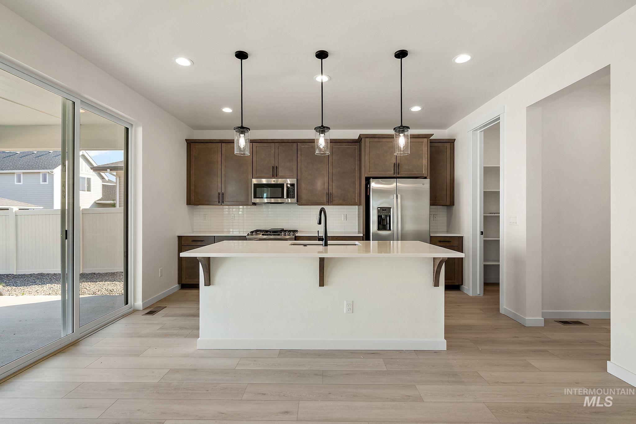 11340 W Coreopsis Dr.