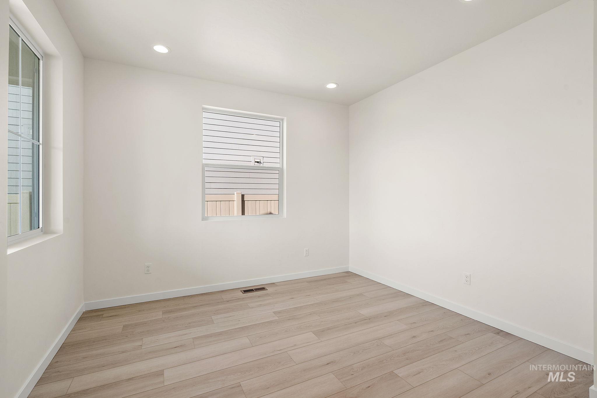 11340 W Coreopsis Dr.