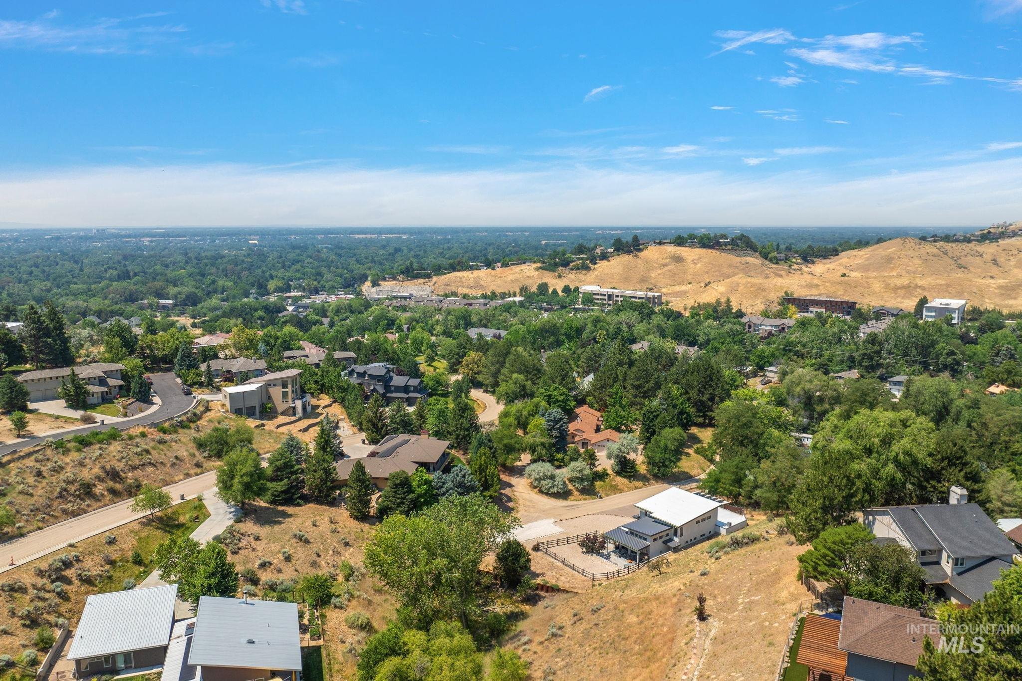 2603 N Peregrine Place