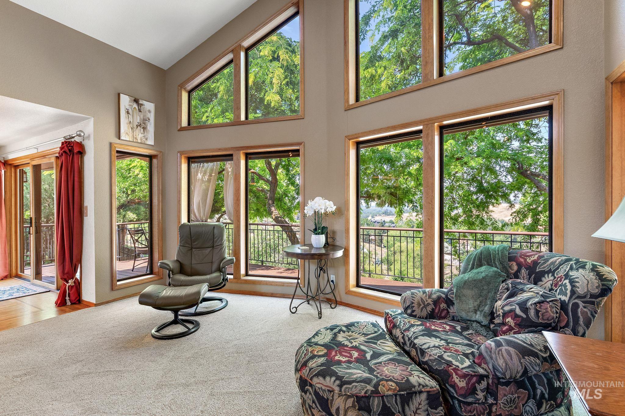 2603 N Peregrine Place