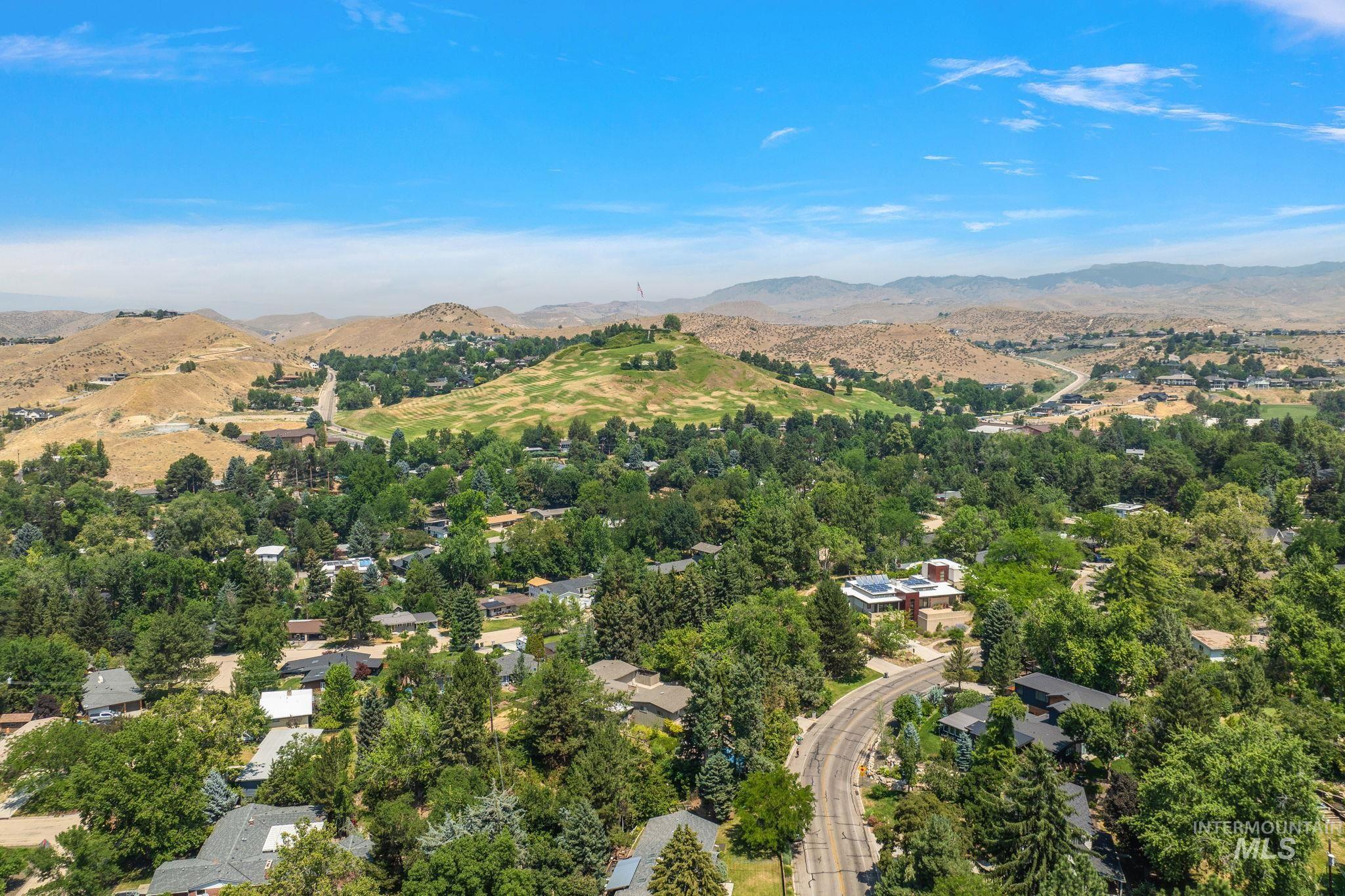 2603 N Peregrine Place