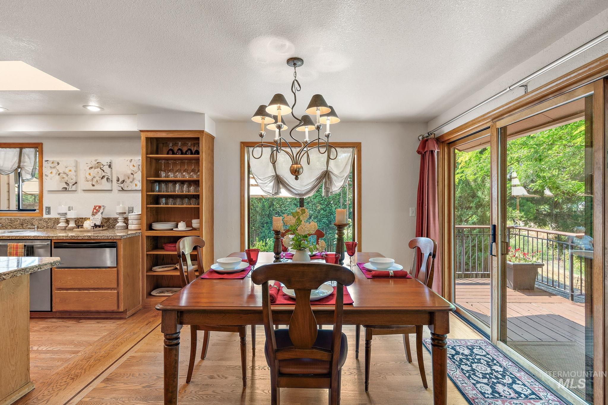 2603 N Peregrine Place