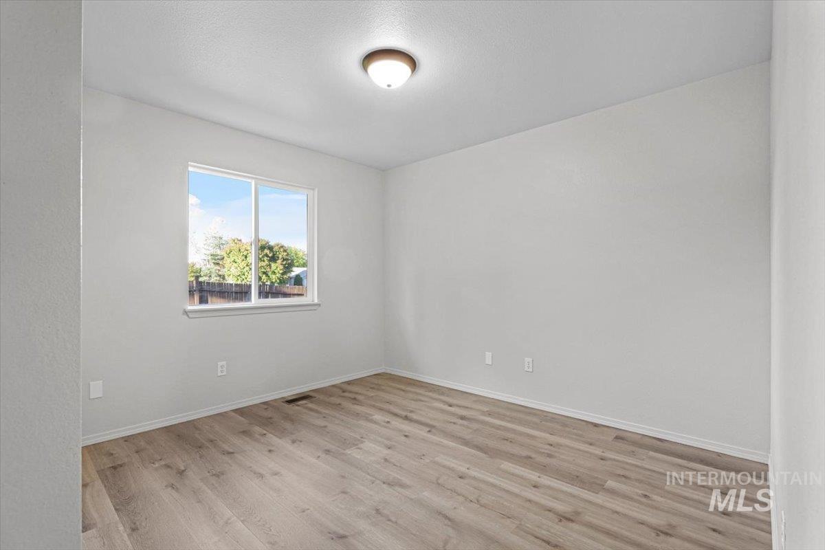 638 W White Fang St.