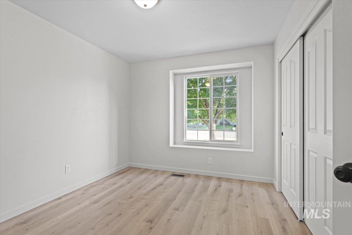 638 W White Fang St.