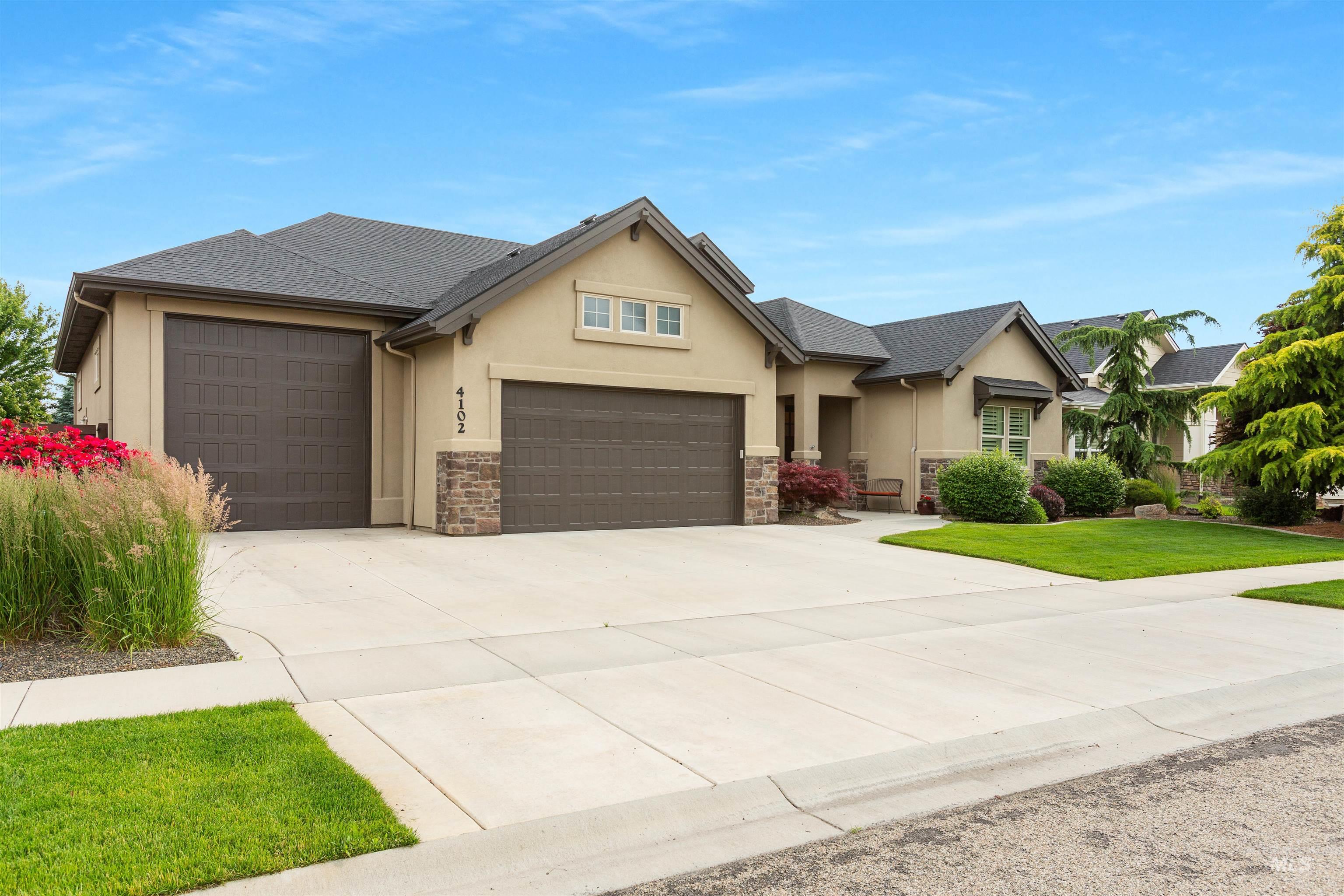 4102 W Wolf Rapids St.