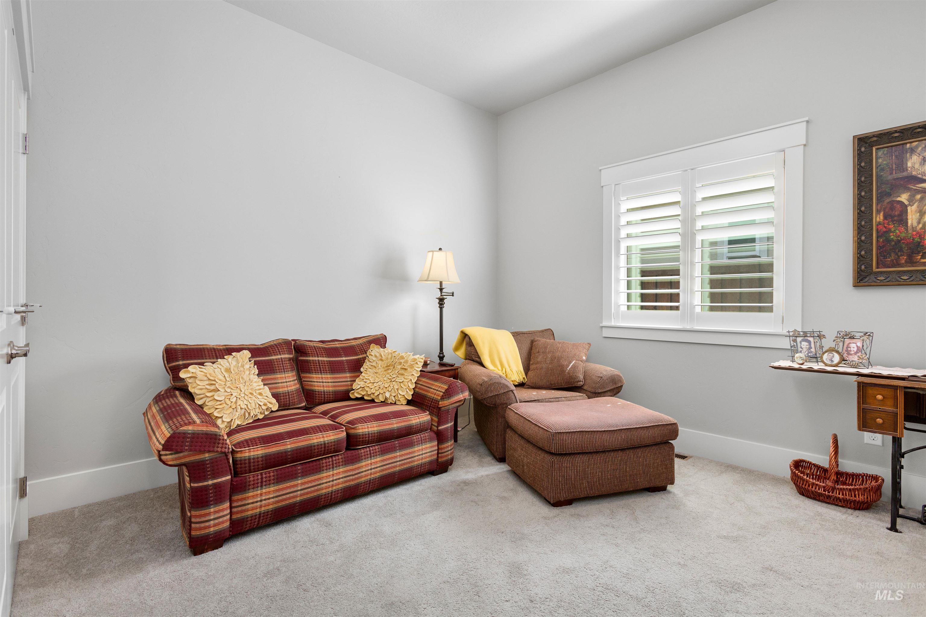 4102 W Wolf Rapids St.