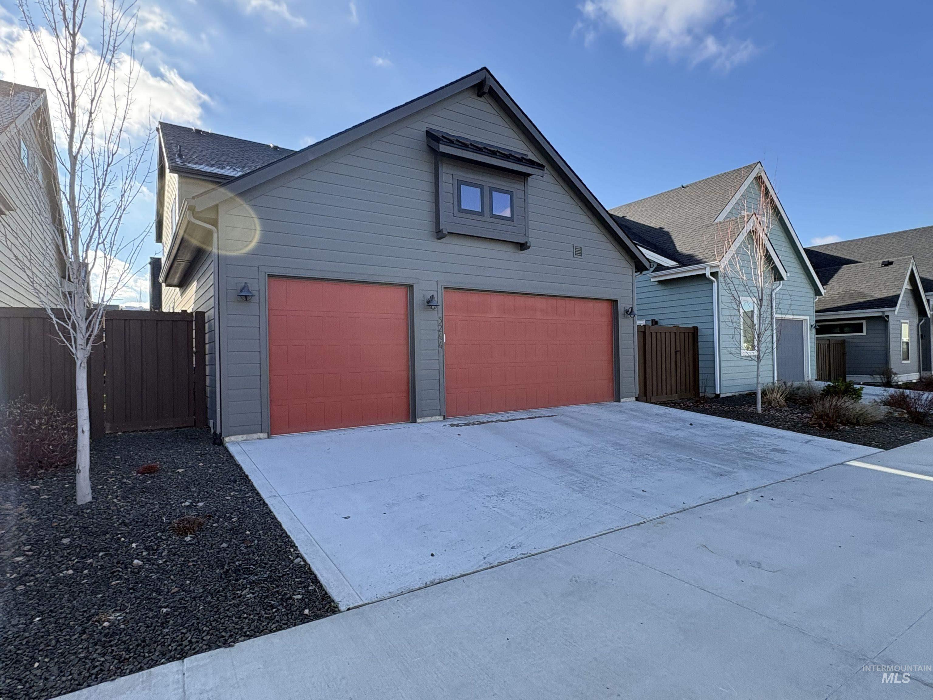 3244 W Antelope View Dr