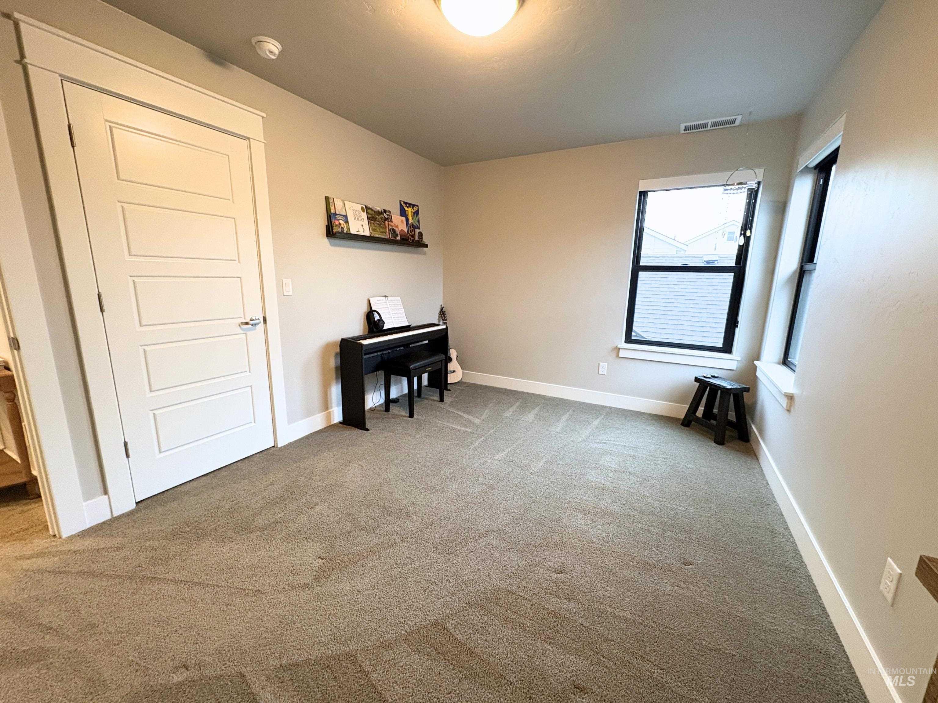 3244 W Antelope View Dr