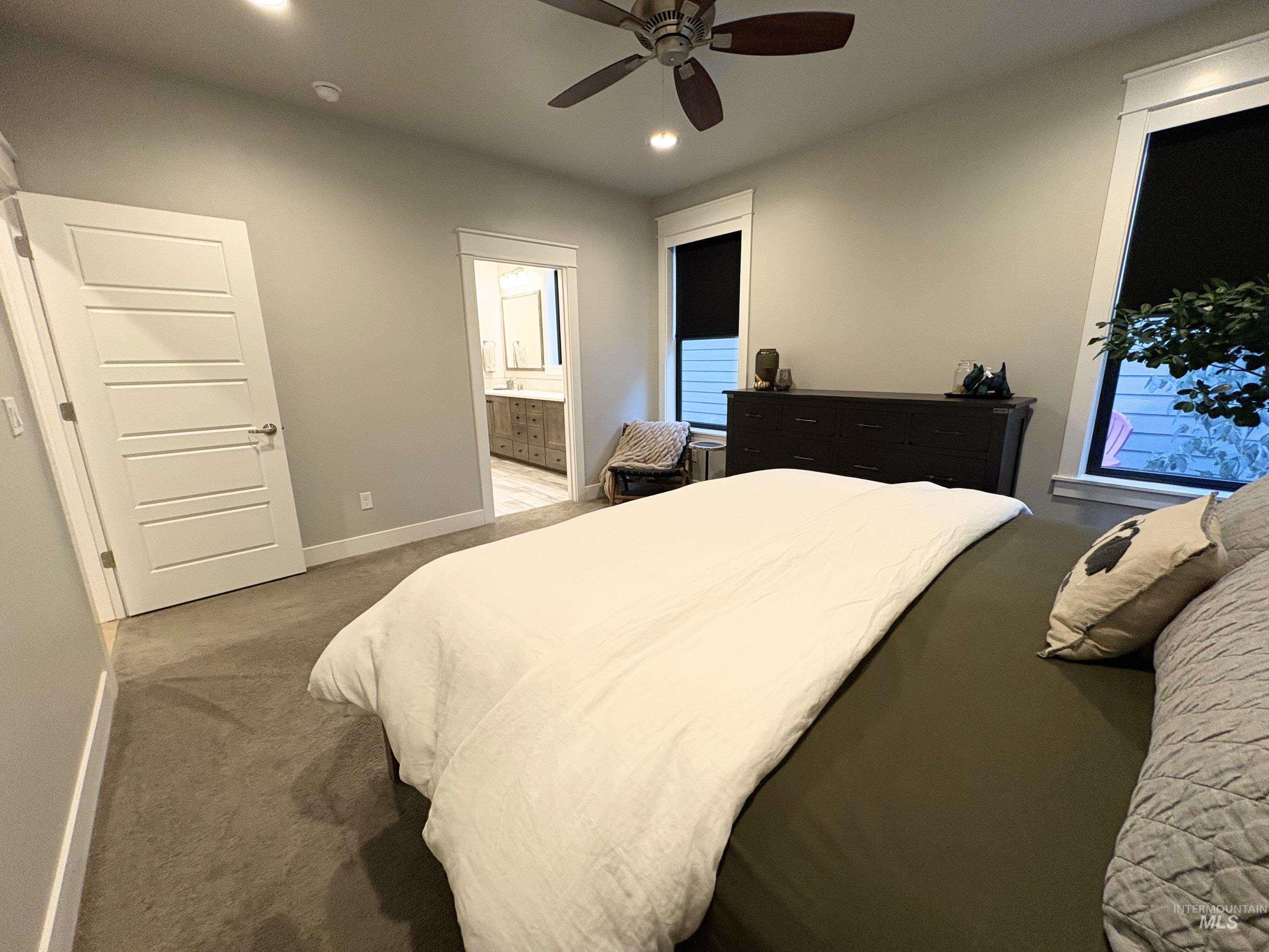 3244 W Antelope View Dr