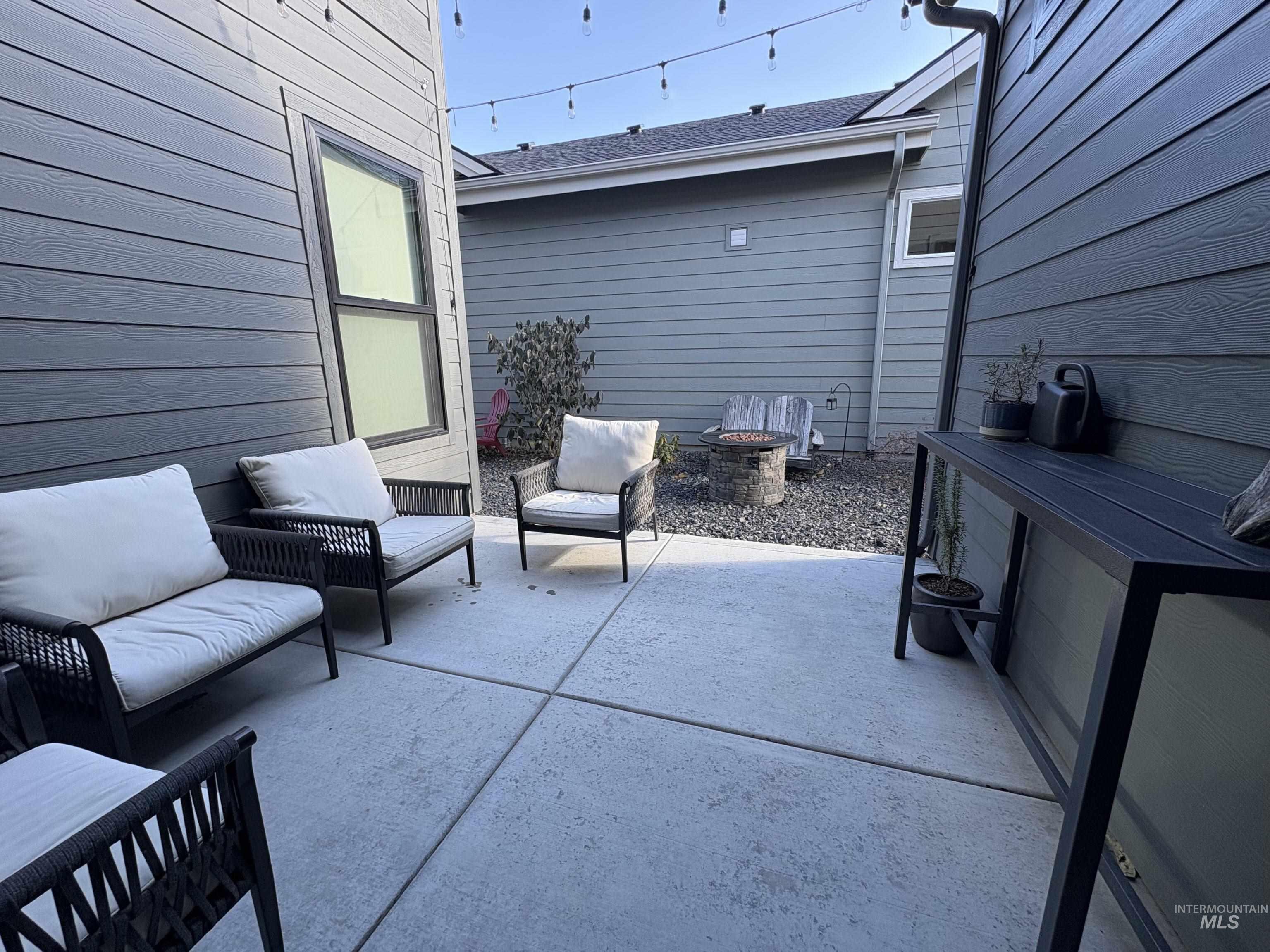 3244 W Antelope View Dr