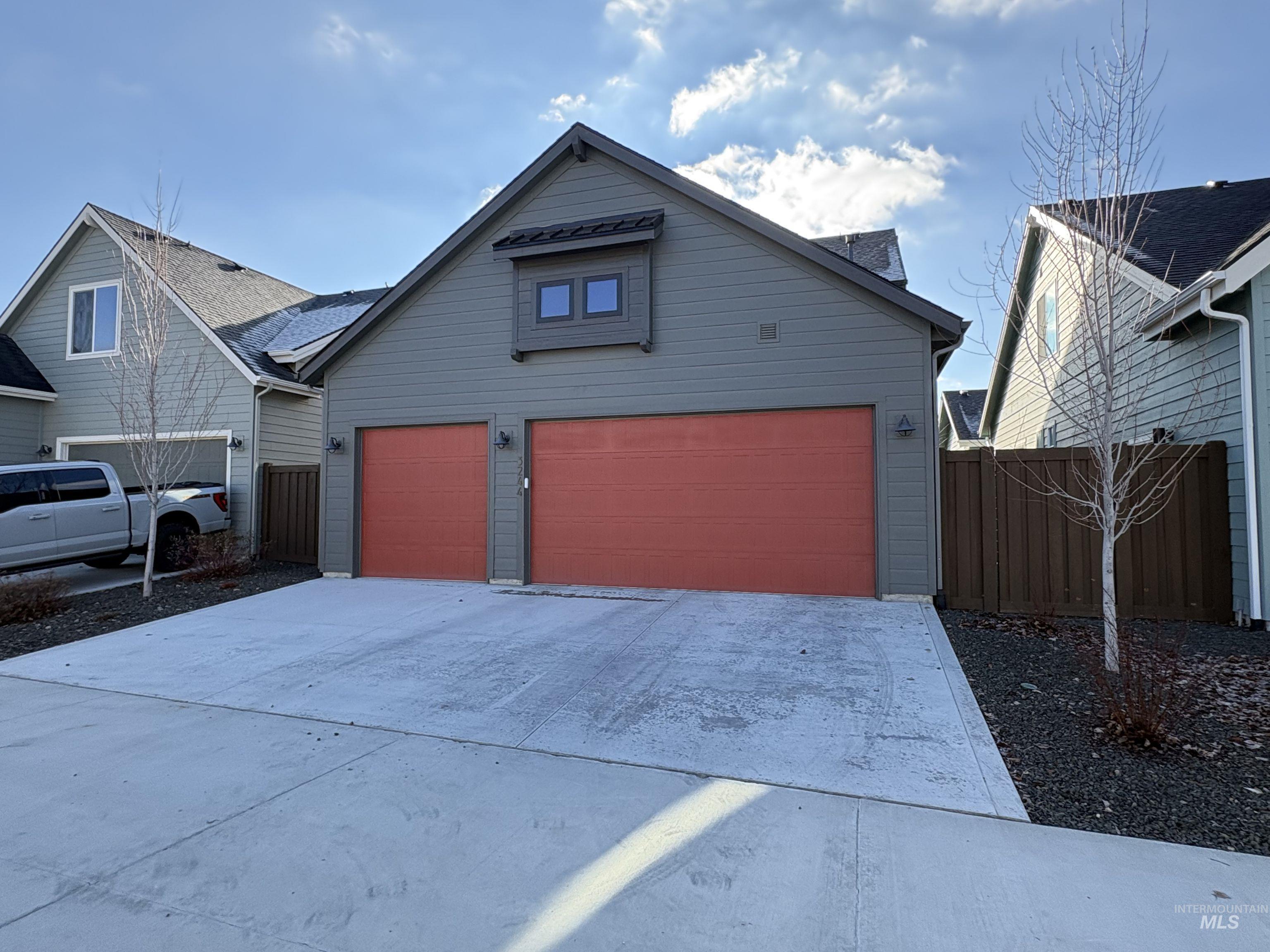 3244 W Antelope View Dr