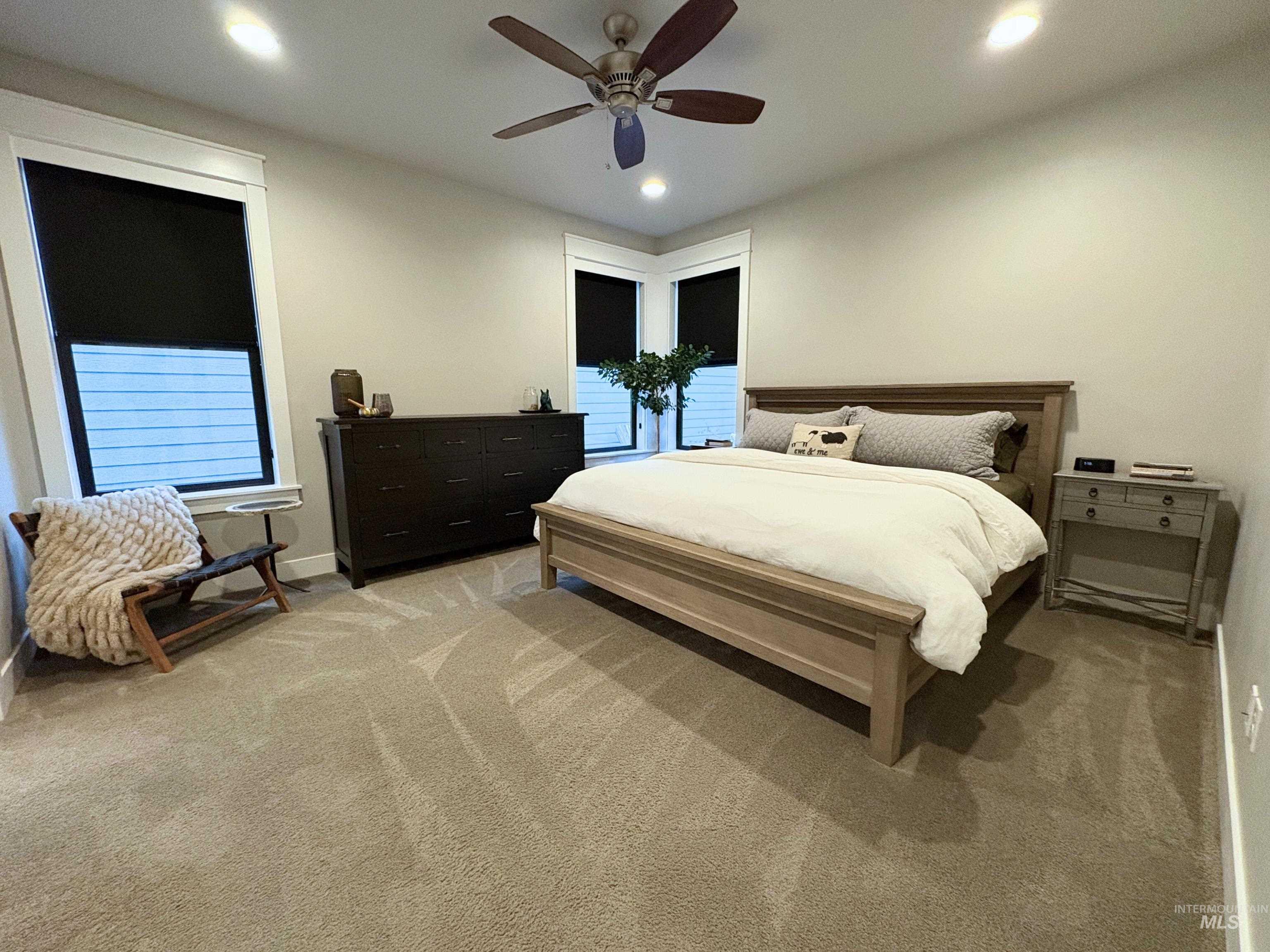 3244 W Antelope View Dr